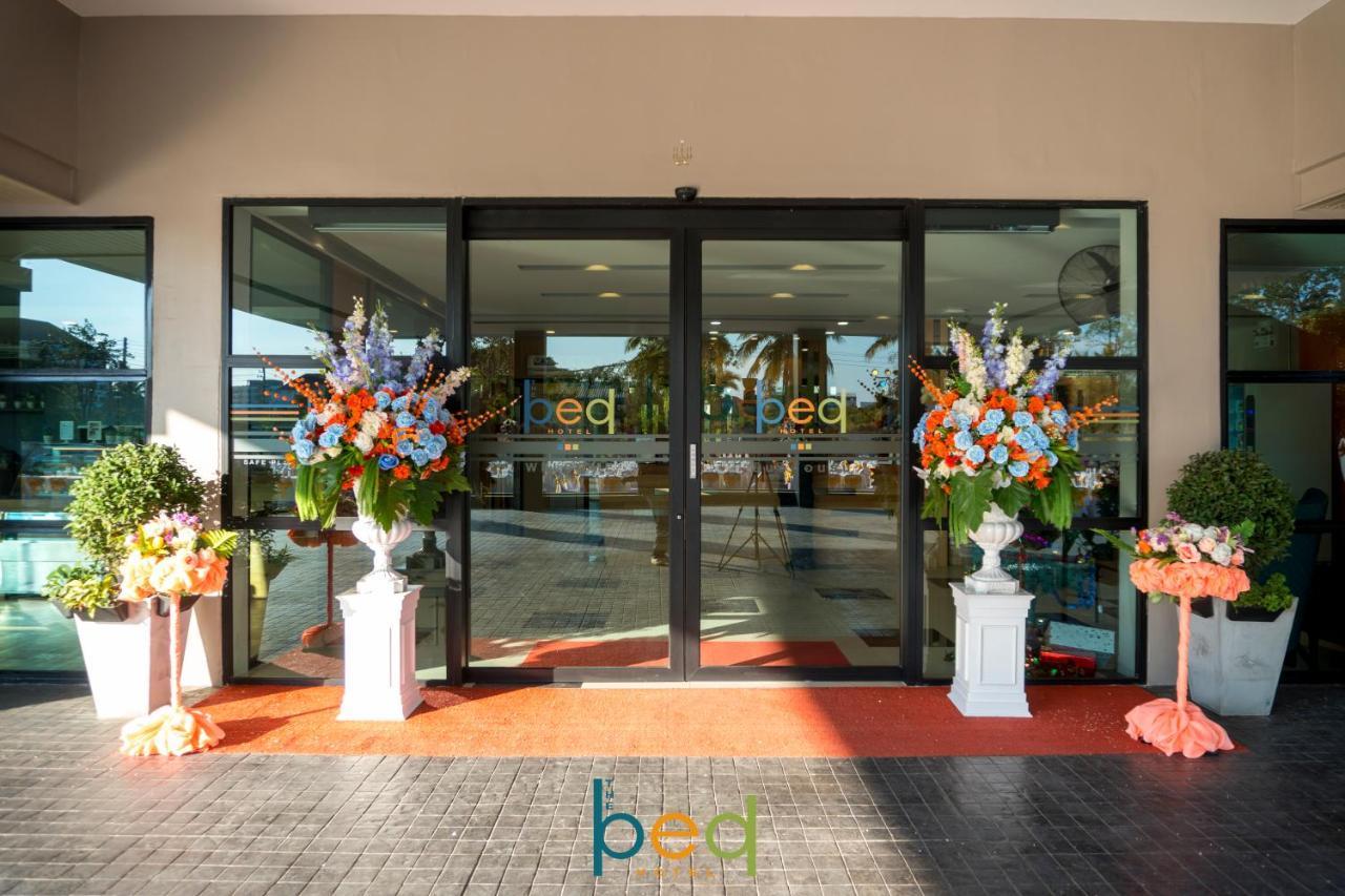 The Bed Hotel Roi Et Esterno foto