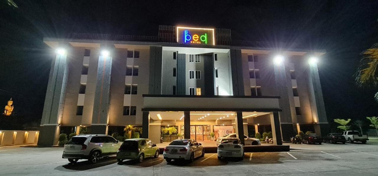 The Bed Hotel Roi Et Esterno foto