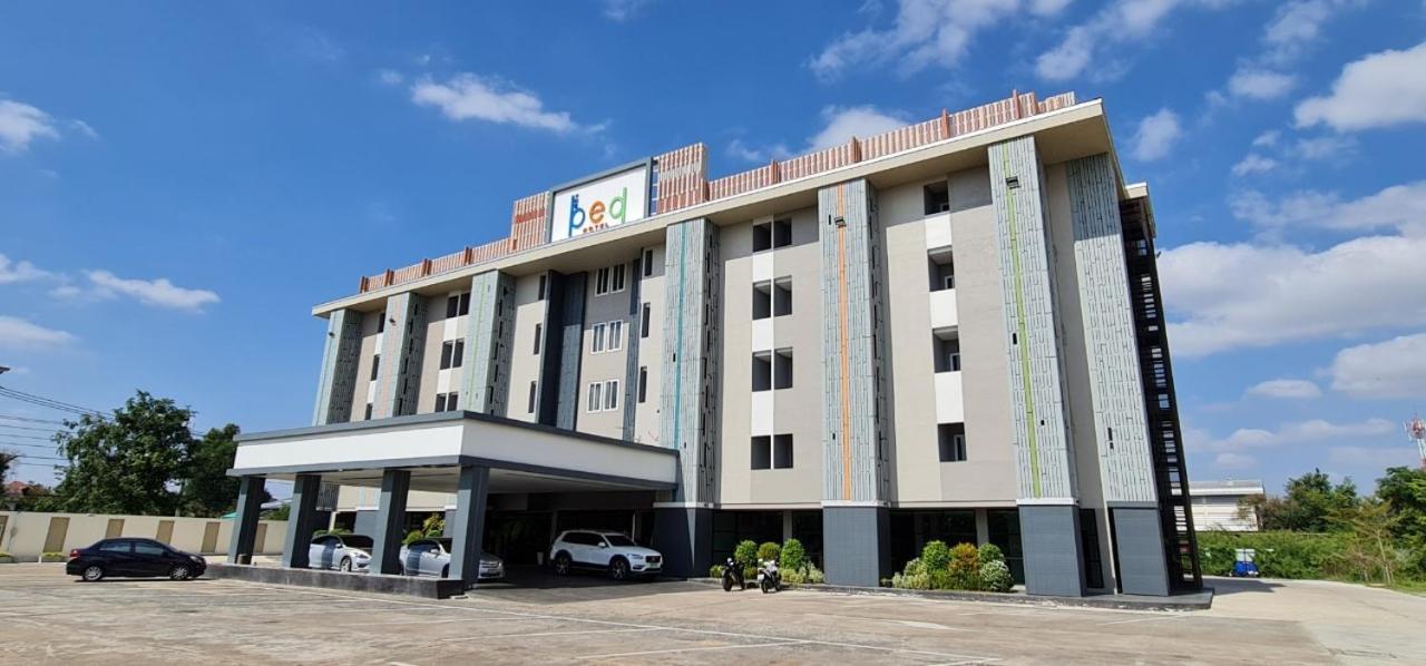 The Bed Hotel Roi Et Esterno foto