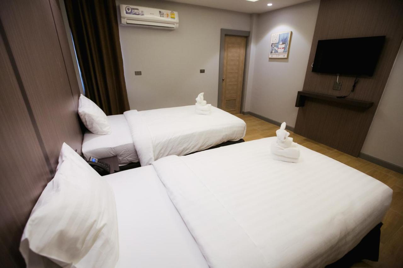 The Bed Hotel Roi Et Esterno foto